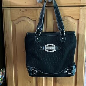 Women’s xoxo handbag